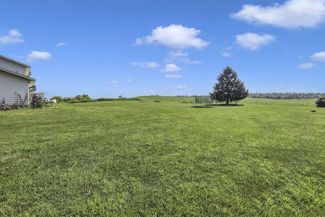 6605 Lancaster Rd SE, Hebron, OH 43025 - view of green lawn with a view of rural / pastoral area