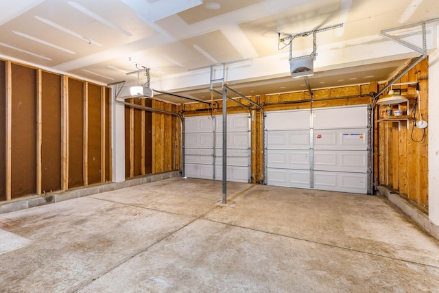 5733 Canal Bridge Dr, Canal Winchester, OH 43110 - garage with a garage door opener