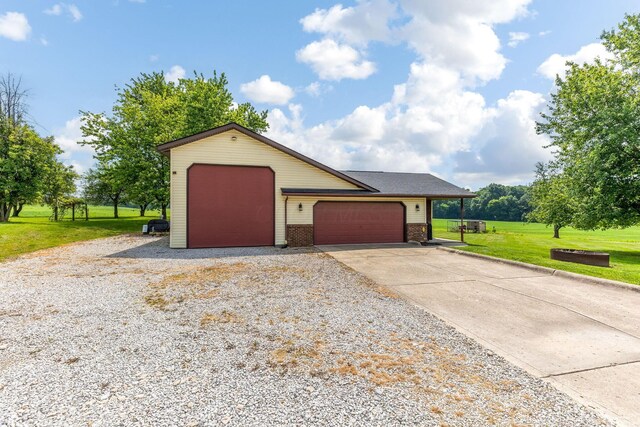 6651 Lancaster Rd, Hebron, OH 43025 - view of detached garage