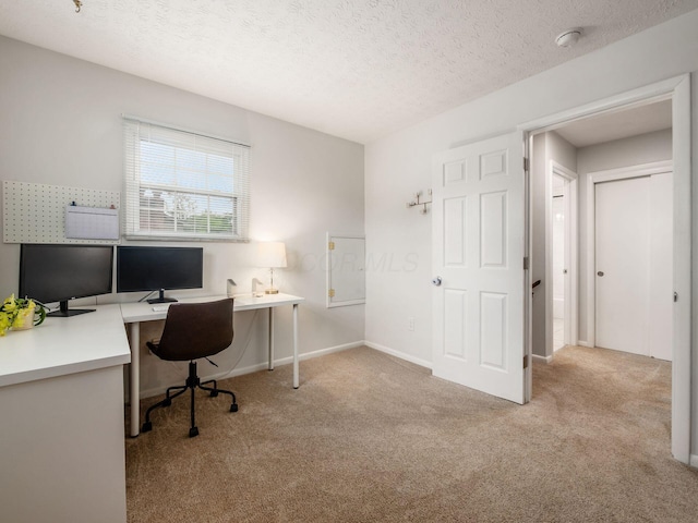 5247 Heathmoor St, Columbus, OH 43235 - carpeted office featuring a textured ceiling and baseboards