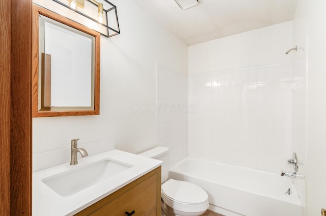 4963 Buck Thorn Ln, Columbus, OH 43220 - bathroom featuring vanity and bathing tub / shower combination