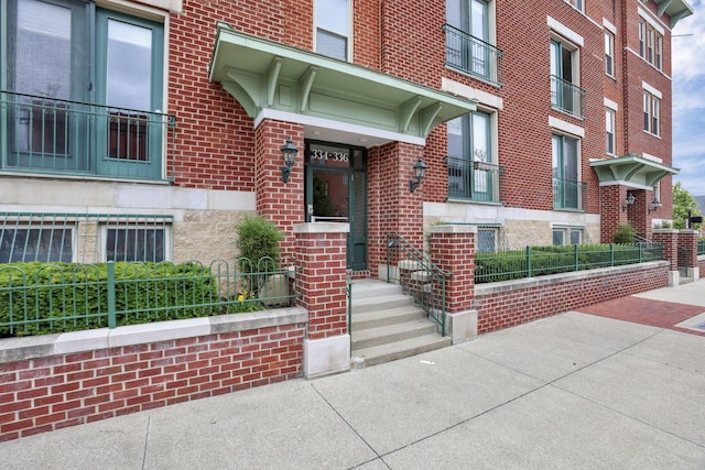 336 S 3rd St Unit 3, Columbus, OH 43215 - doorway to property with brick siding