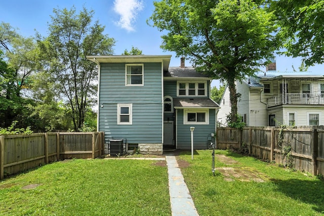 668 Bulen Ave, Columbus, OH 43205 - rear view of property with a fenced backyard