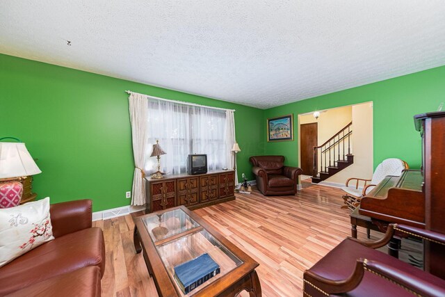 5011 Hibbs Dr, Columbus, OH 43220 - photo 8