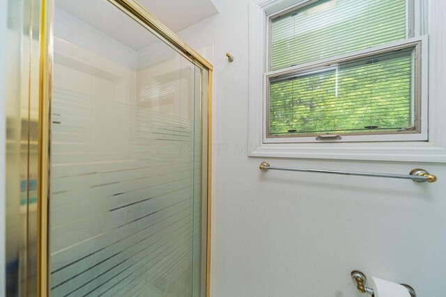 5011 Hibbs Dr, Columbus, OH 43220 - photo 24