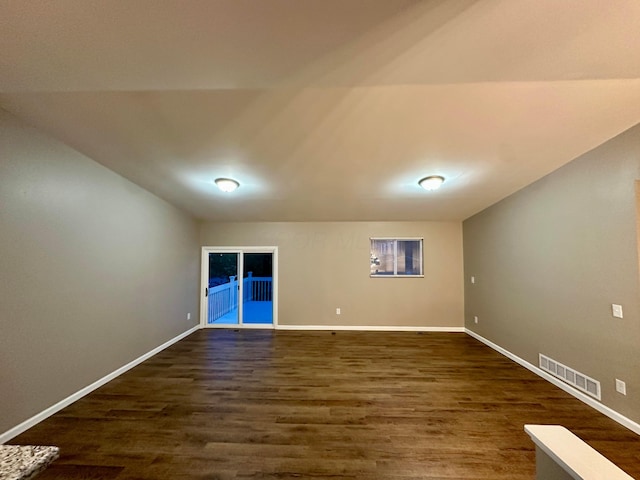 3251 Foxpoint Dr, Hilliard, OH 43026 - unfurnished room featuring dark wood-type flooring and baseboards