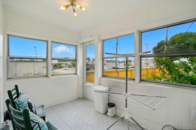 484 Sheldon Ave, Columbus, OH 43207 - unfurnished sunroom with healthy amount of natural light and a chandelier