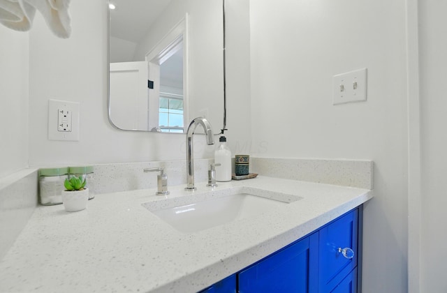 484 Sheldon Ave, Columbus, OH 43207 - bathroom with vanity