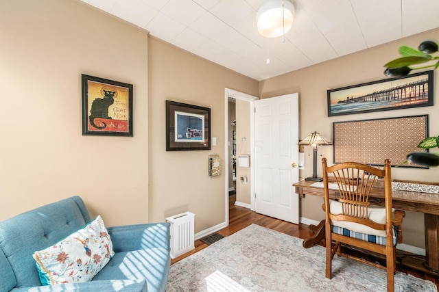 366 E Jeffrey Pl, Columbus, OH 43214 - office area with wood finished floors and baseboards