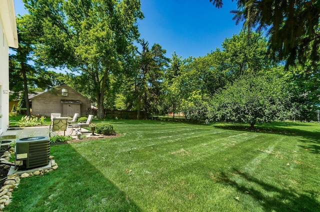 7771 Strathmoore Rd, Dublin, OH 43016 - view of yard with an outdoor structure