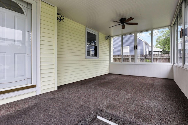 3505 Dresden St, Columbus, OH 43224 - unfurnished sunroom featuring a ceiling fan