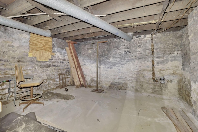 749-751 E Main St Unit 749, Columbus, OH 43205 - view of unfinished below grade area