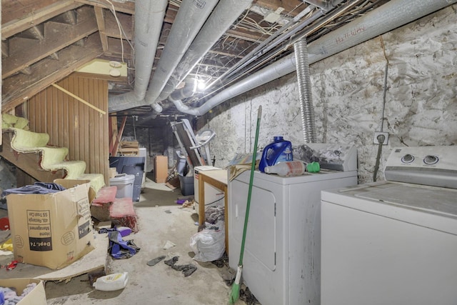 749-751 E Main St Unit 749, Columbus, OH 43205 - unfinished below grade area featuring washer and dryer