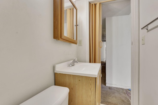 749-751 E Main St Unit 749, Columbus, OH 43205 - half bath featuring vanity and toilet