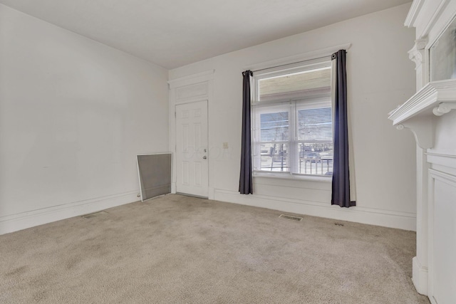 749-751 E Main St Unit 749, Columbus, OH 43205 - unfurnished living room with carpet flooring