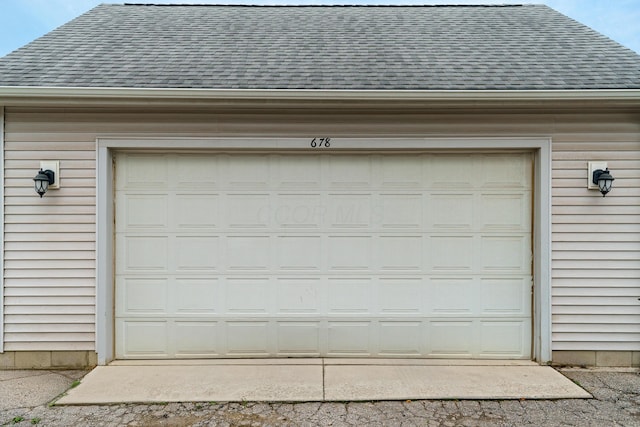 678 S Cassingham Rd, Columbus, OH 43209 - view of garage