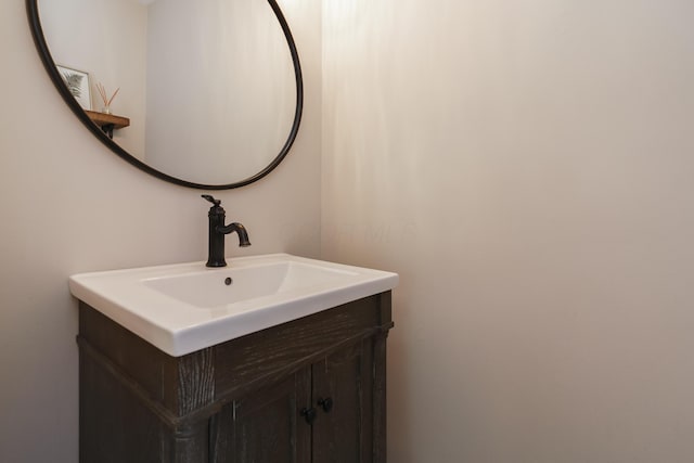 678 S Cassingham Rd, Columbus, OH 43209 - bathroom with vanity