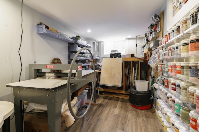 678 S Cassingham Rd, Columbus, OH 43209 - misc room with wood finished floors and recessed lighting