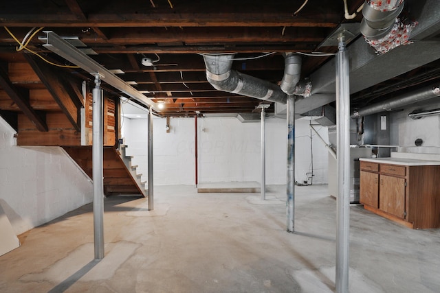 274 E Jenkins Ave, Columbus, OH 43207 - unfinished below grade area with stairs