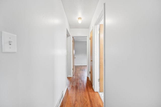 1799 Ormond Ave, Columbus, OH 43224 - corridor featuring light wood-style flooring