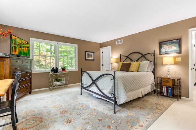 2211 Welsh Hills Rd NE, Granville, OH 43023 - bedroom with light carpet and baseboards