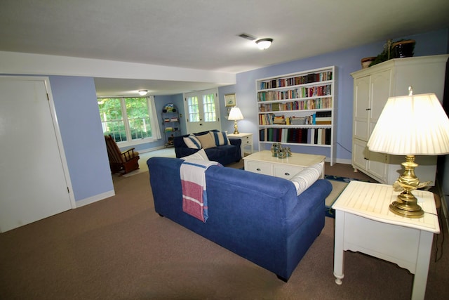 2211 Welsh Hills Rd NE, Granville, OH 43023 - living area featuring carpet and baseboards