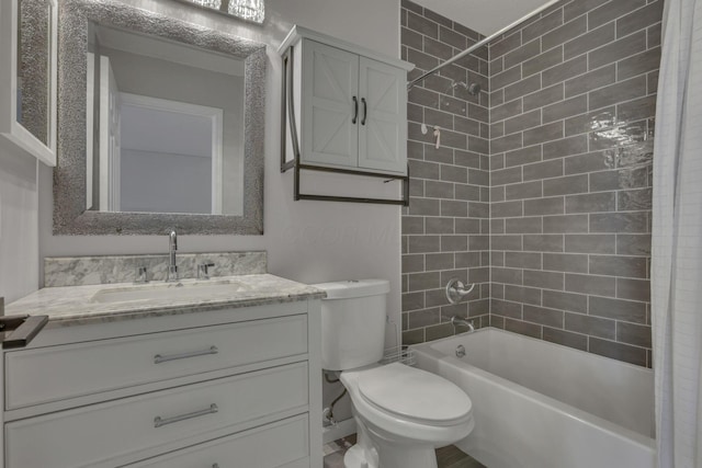 173 Zackary Dr, Granville, OH 43023 - bathroom featuring vanity and bathing tub / shower combination