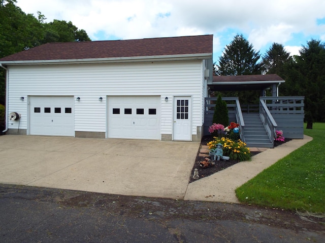 1110 Burr Oak Blvd, Nelsonville, OH 45764 - view of garage