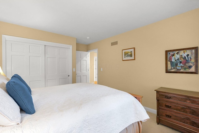 7661 Norhill Rd, Columbus, OH 43235 - bedroom featuring a closet and light carpet