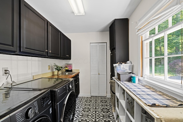 170 Joy Ln, Granville, OH 43023 - laundry area featuring cabinet space and washing machine and dryer