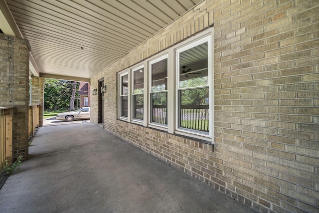 984 N Nelson Rd, Columbus, OH 43219 - photo 5