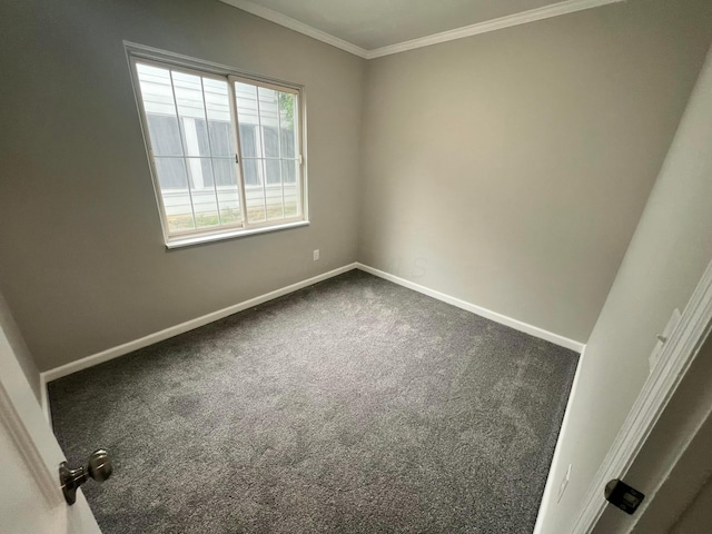 965 Francis Ave, Columbus, OH 43209 - unfurnished room with dark colored carpet and ornamental molding