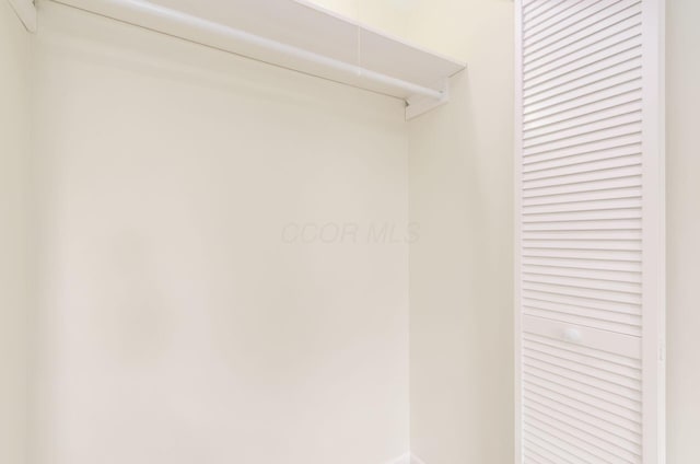 5309 Sundale Pl S, Columbus, OH 43232 - view of closet