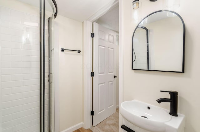 5309 Sundale Pl S, Columbus, OH 43232 - full bathroom featuring tiled shower