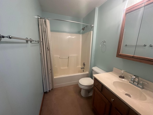 477 Greenlawn Dr, Howard, OH 43028 - bathroom with shower / tub combo with curtain and vanity