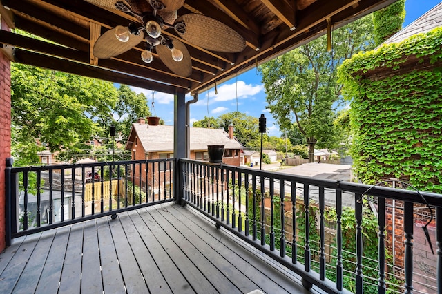 726 Franklin Ave, Columbus, OH 43205 - deck featuring ceiling fan and a residential view