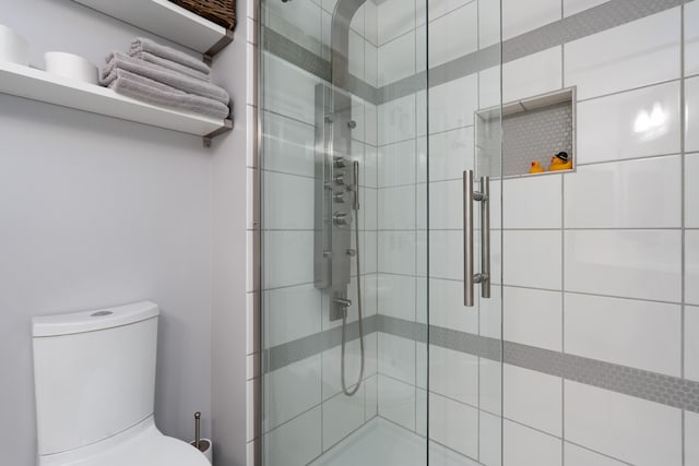 5650 Tynecastle Loop, Dublin, OH 43016 - full bathroom featuring a stall shower