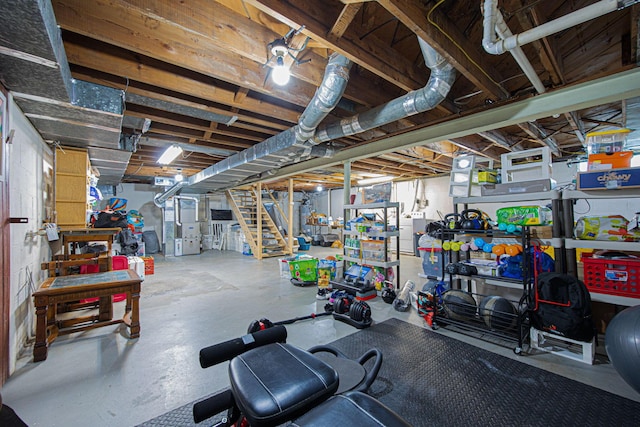 335 Letchworth Ave, Columbus, OH 43204 - exercise area featuring independent washer and dryer and heating unit