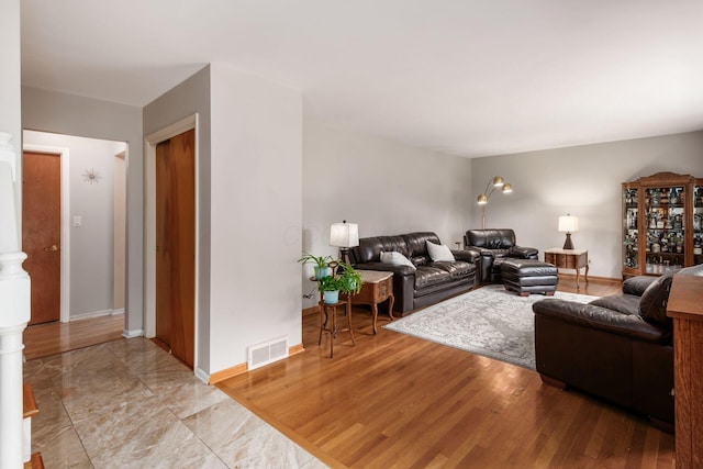 123 S Gould Rd, Bexley, OH 43209 - photo 7