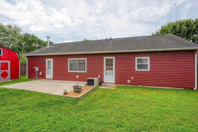 878 Traci Ct, Columbus, OH 43207 - photo 6
