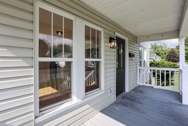 156 E Postal Ave, Newark, OH 43055 - view of wooden porch
