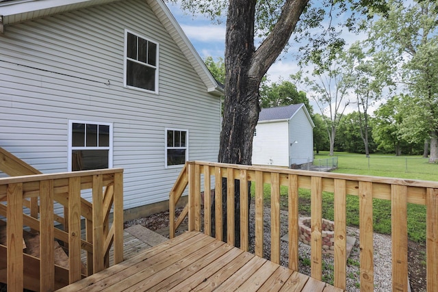 156 E Postal Ave, Newark, OH 43055 - view of wooden terrace