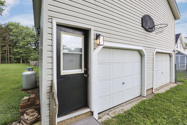 156 E Postal Ave, Newark, OH 43055 - view of garage