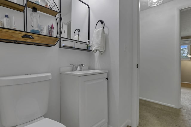 5252 Roche Pl, Columbus, OH 43229 - bathroom with toilet and vanity
