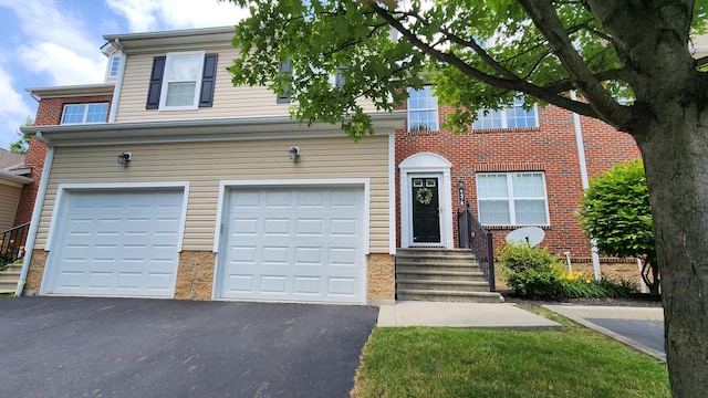 6478 Walnut Fork Dr, Westerville, OH 43081 - photo 2
