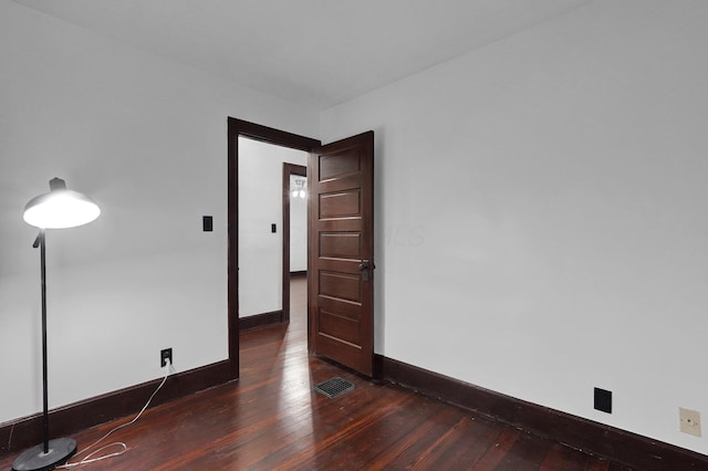 629 E Chestnut St, Lancaster, OH 43130 - spare room with hardwood / wood-style flooring and baseboards