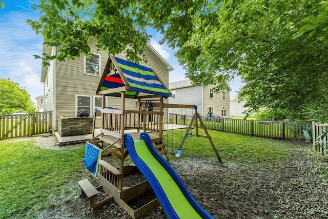 4867 Fosterson Dr, Lockbourne, OH 43137 - view of play area featuring a fenced backyard