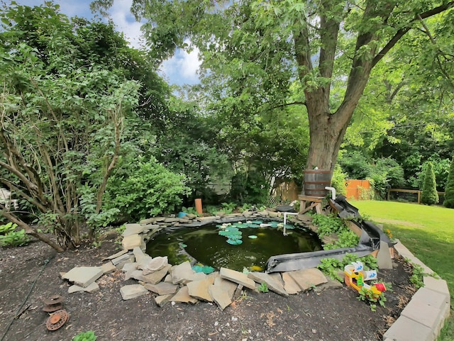 800 Spring Rd S, Westerville, OH 43081 - view of yard with an outdoor pool