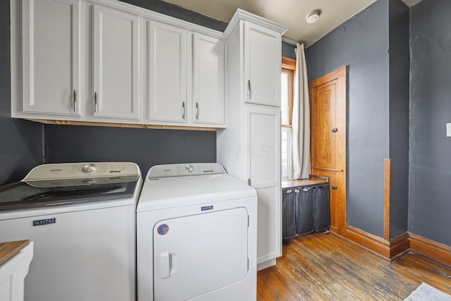 94 W Waterloo St, Canal Winchester, OH 43110 - laundry room with wood finished floors and washing machine and dryer