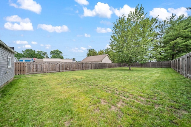 94 W Waterloo St, Canal Winchester, OH 43110 - view of fenced backyard